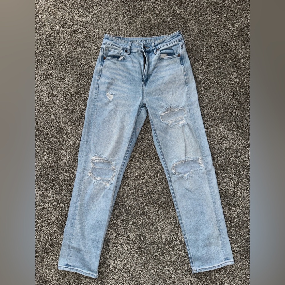 American Eagle Mom Jeans